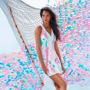 Lilly Pulitzer Lynn Shift Dress in Multi Out To Sea Sz 2